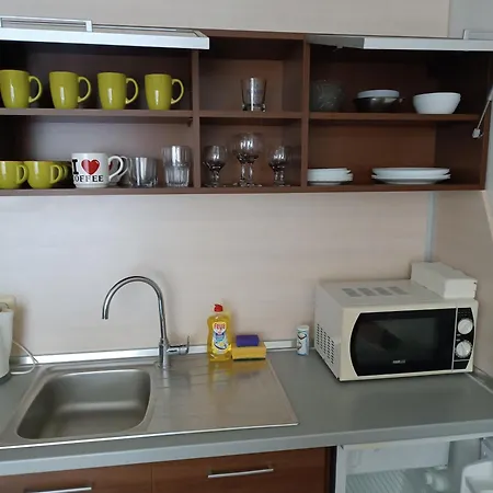 Midia Family - S Vyhledem Na Aheloy